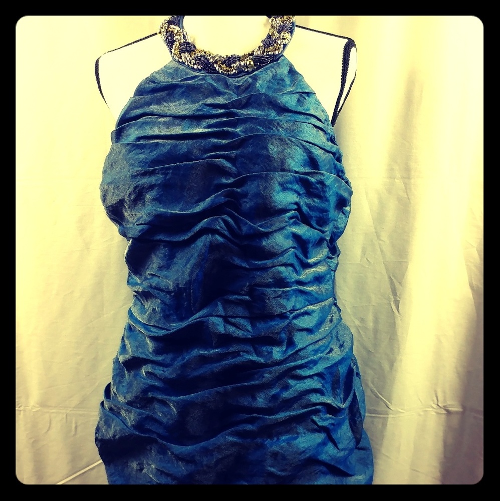 Cachet Party Dress with jewel neckline